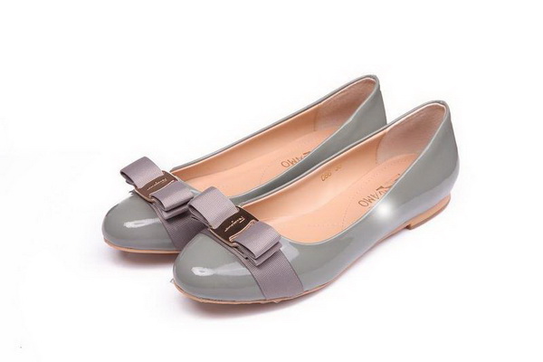 Ferragamo Shallow mouth flat shoes Women--006